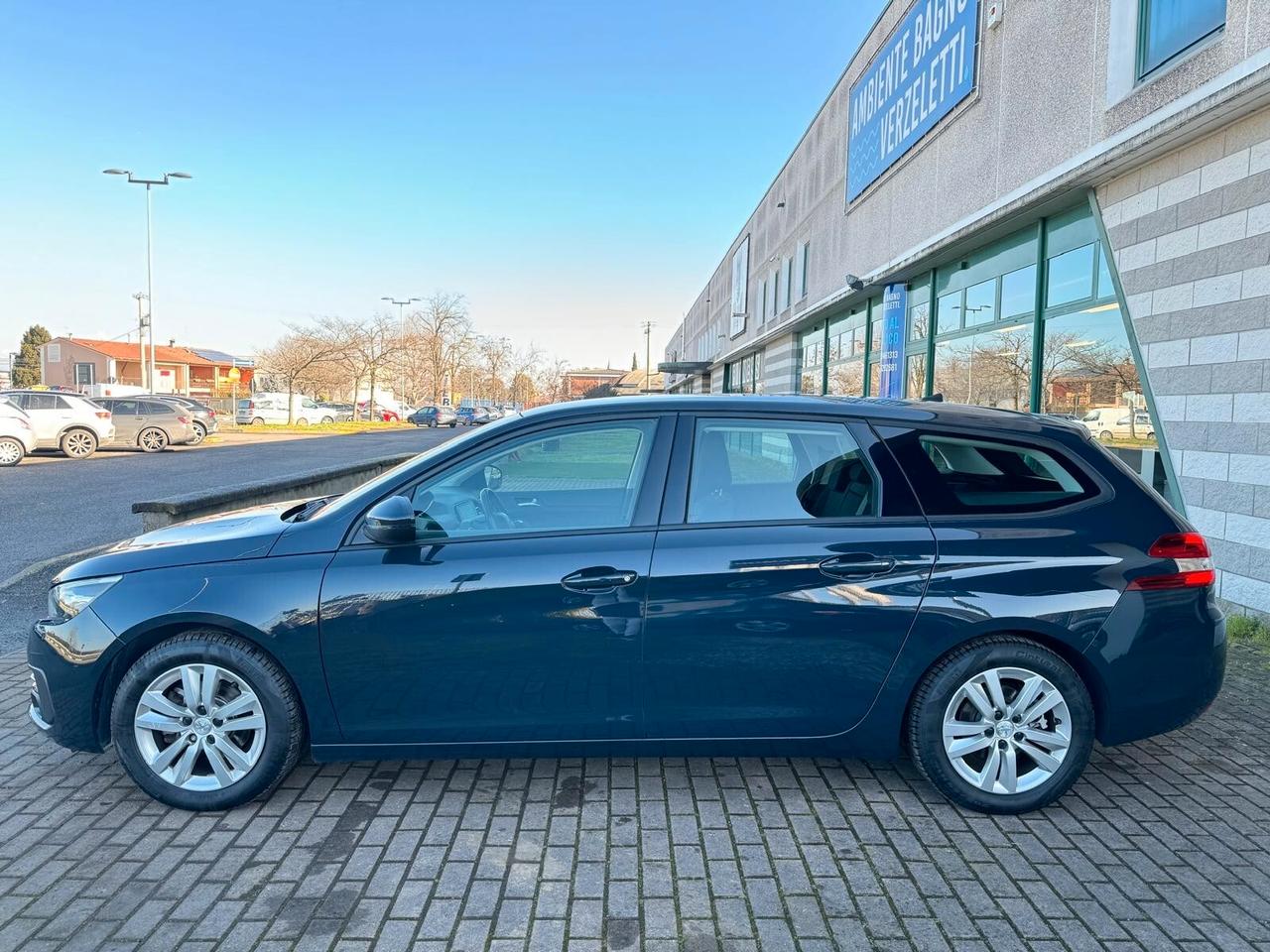 Peugeot 308 BlueHDi 130 S&S Active
