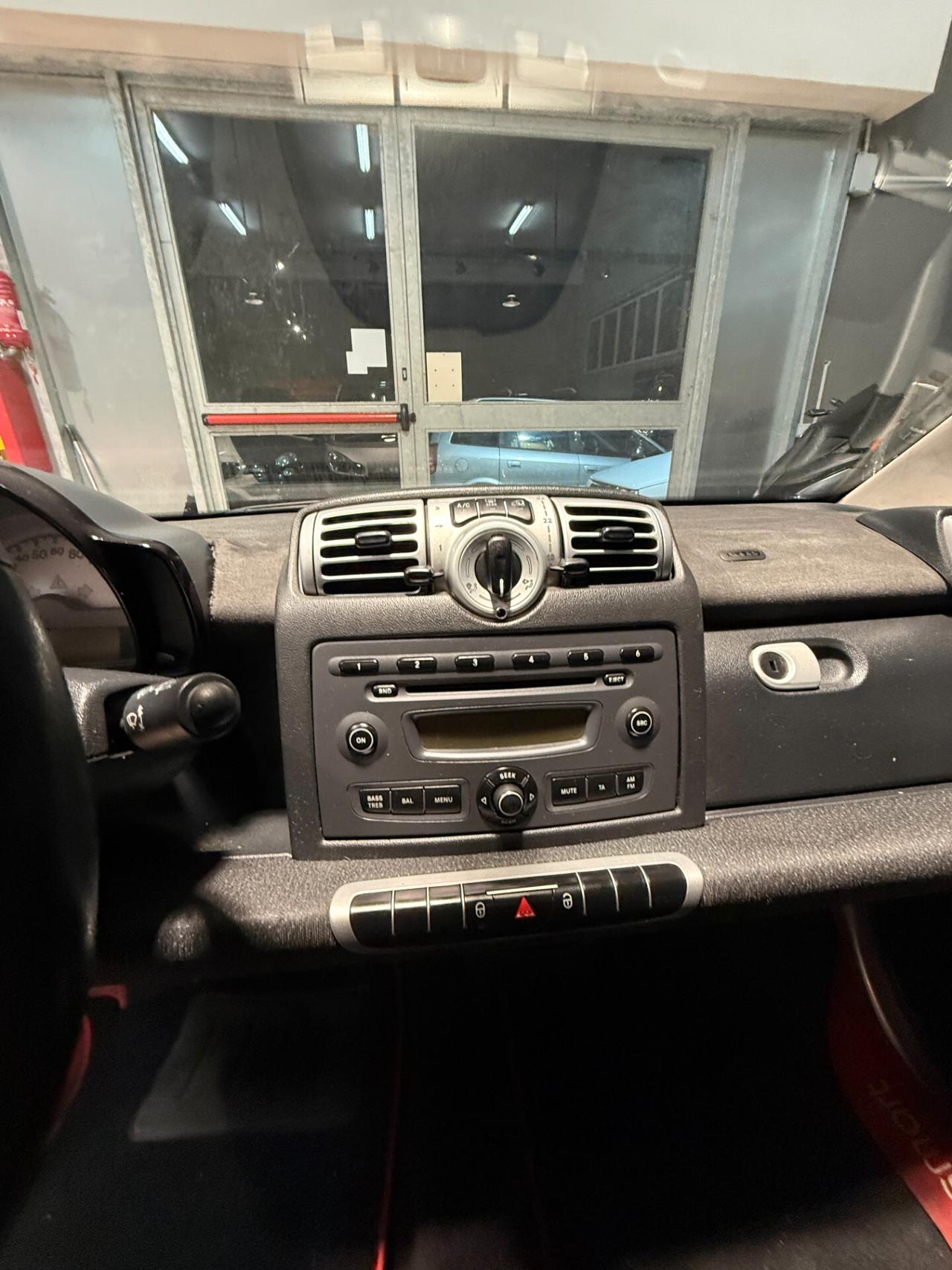 Smart ForTwo 1000 62 kW coupé passion