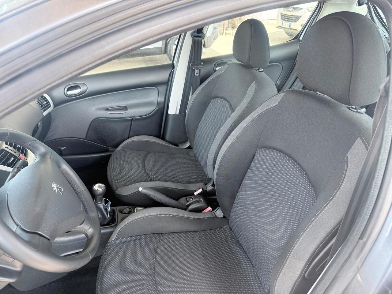 Peugeot 206 Plus 1.1 60CV 5p. Trendy ECO GPL