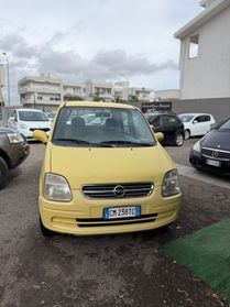 Opel Agila 1.0 12V Edition