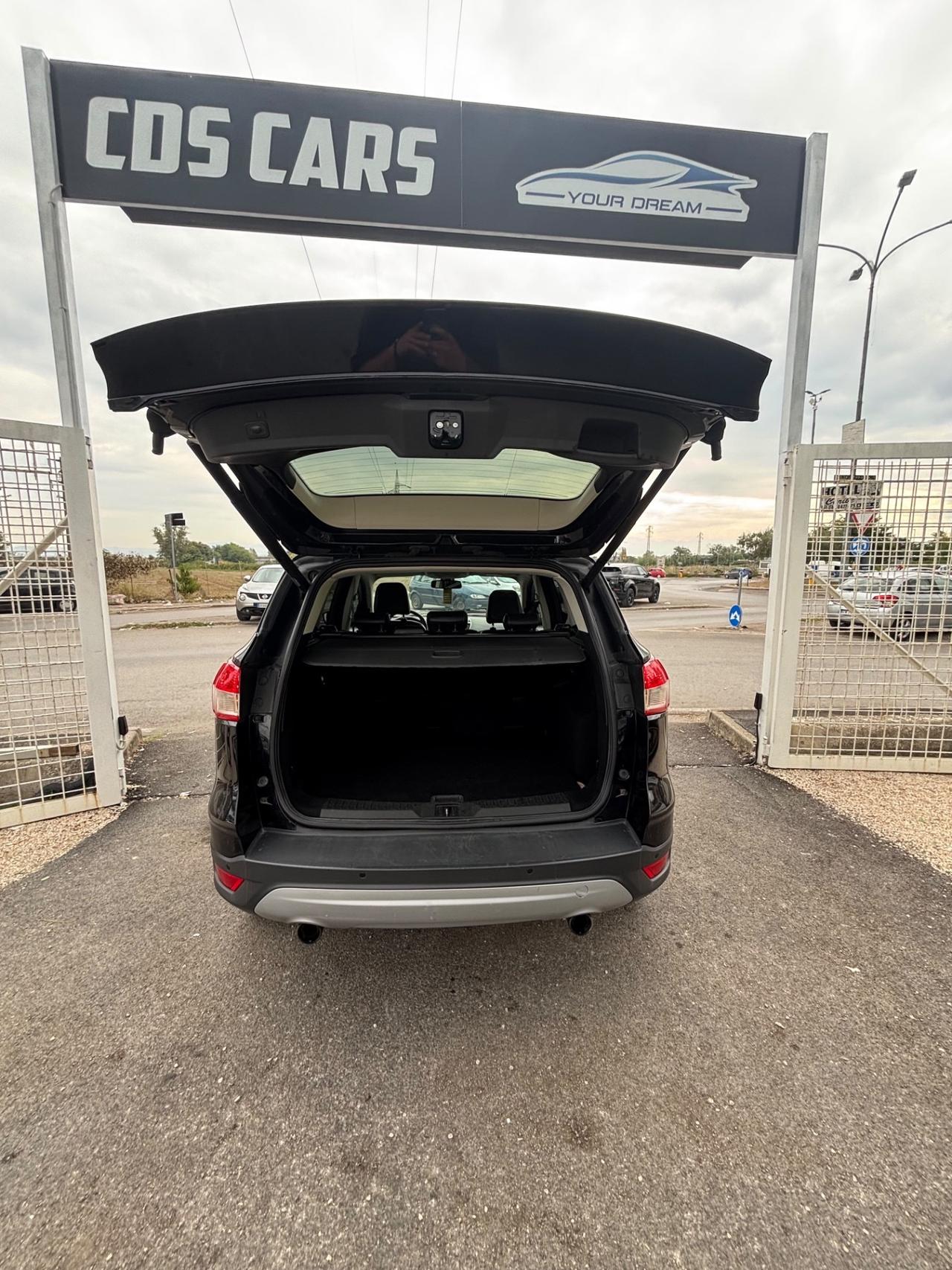 Ford Kuga 2.0 TDCI 150 CV S&S 4WD Titanium