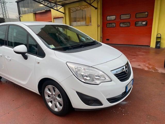 Opel Meriva 1.3 CDTI 95CV ecoFLEX Cosmo, UNIPROP, OK NEOPATENTATI!!