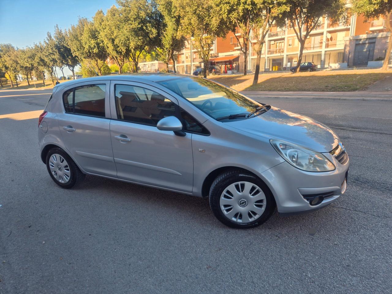 Opel Corsa 1.2 5 porte Enjoy anno 07