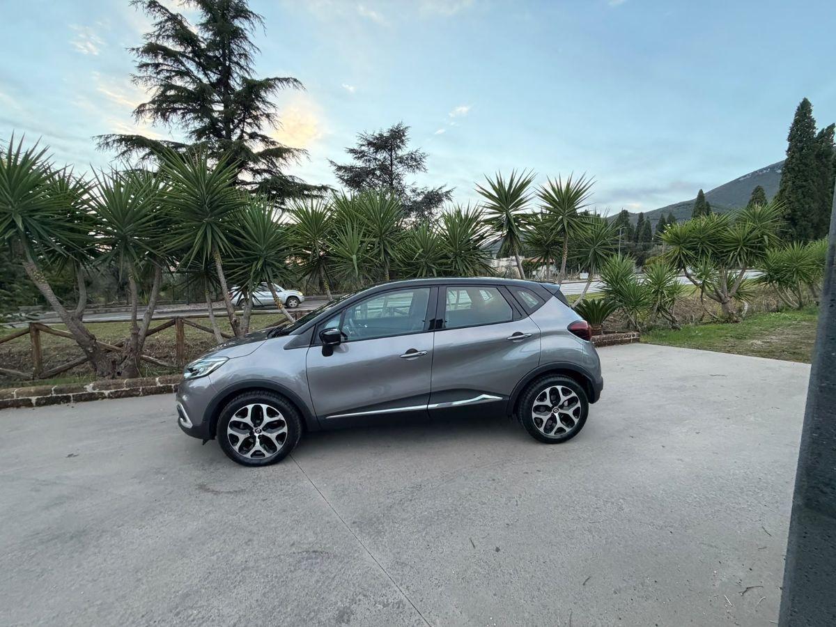 RENAULT - Captur - dCi 8V 90 CV EDC S&S Energy Bose