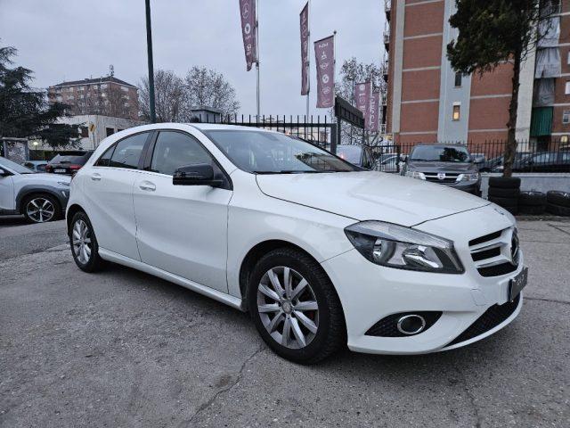 MERCEDES-BENZ A 180 CDI Premium