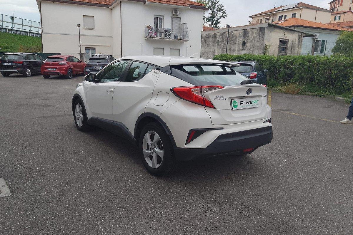 TOYOTA C-HR 1.8 Hybrid E-CVT Active