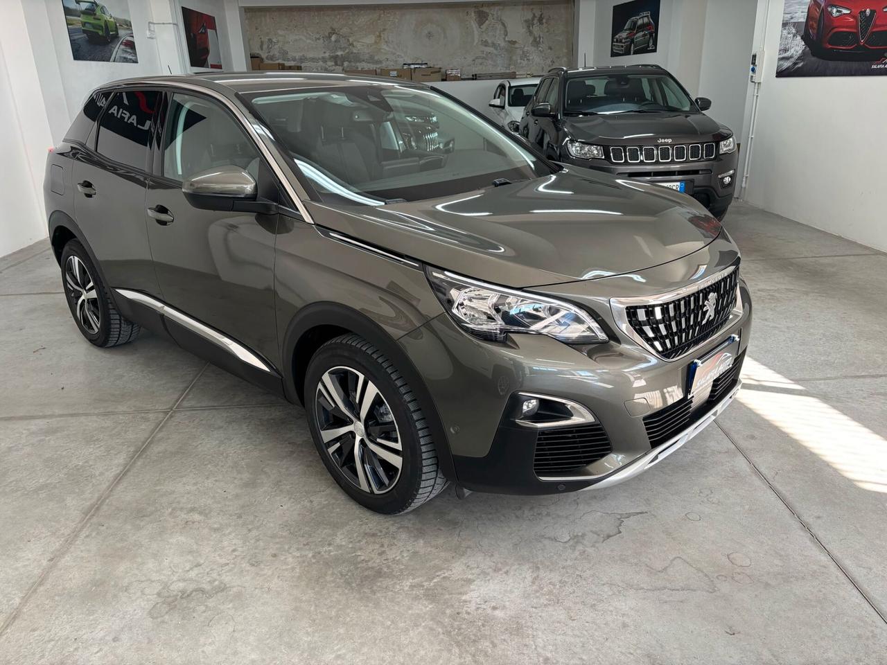 Peugeot 3008 BlueHDi 130 S&S EAT8 Allure