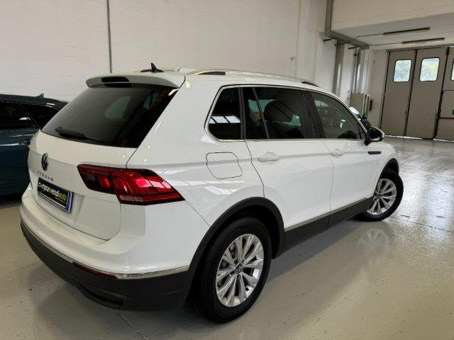 VOLKSWAGEN Tiguan 2.0 TDI SCR Life