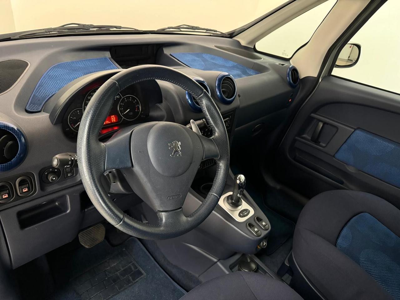 Peugeot 1007 1.4 Sporty 2Tronic