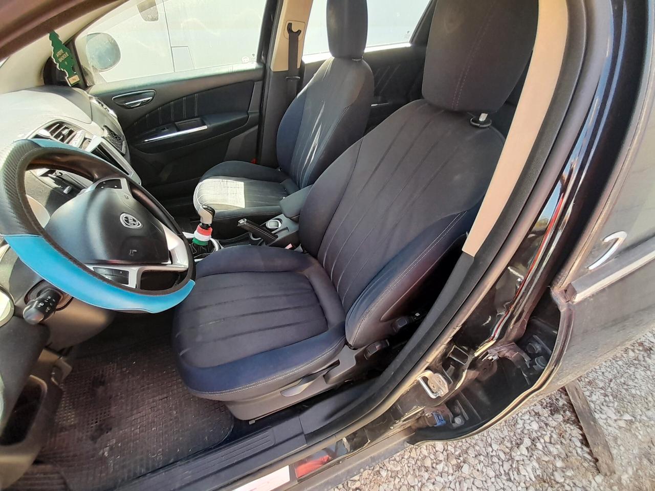 Lancia Delta 1.6 MJT DPF Argento