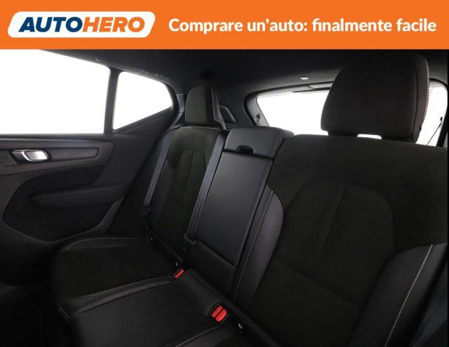 VOLVO XC40 T5 Recharge Plug-in Hybrid R-design