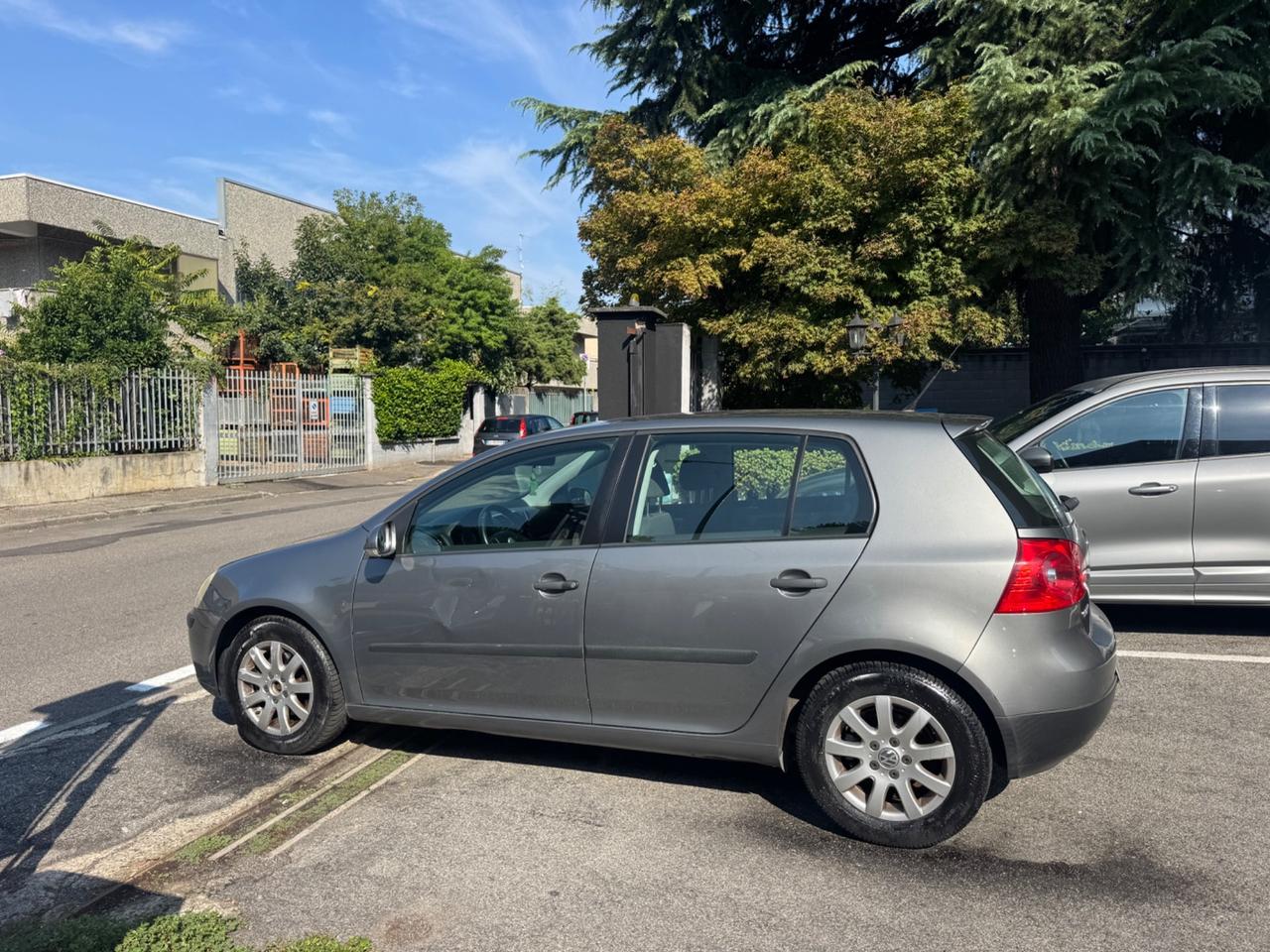 Volkswagen Golf 1.6 5p. Comfortline