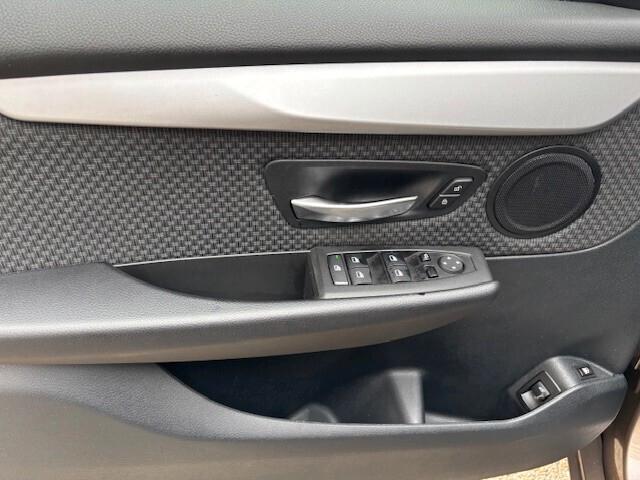 BMW 225 XE IBRIDA- ELETTR.-BENZINA iPerformance AUTOM. NAVI