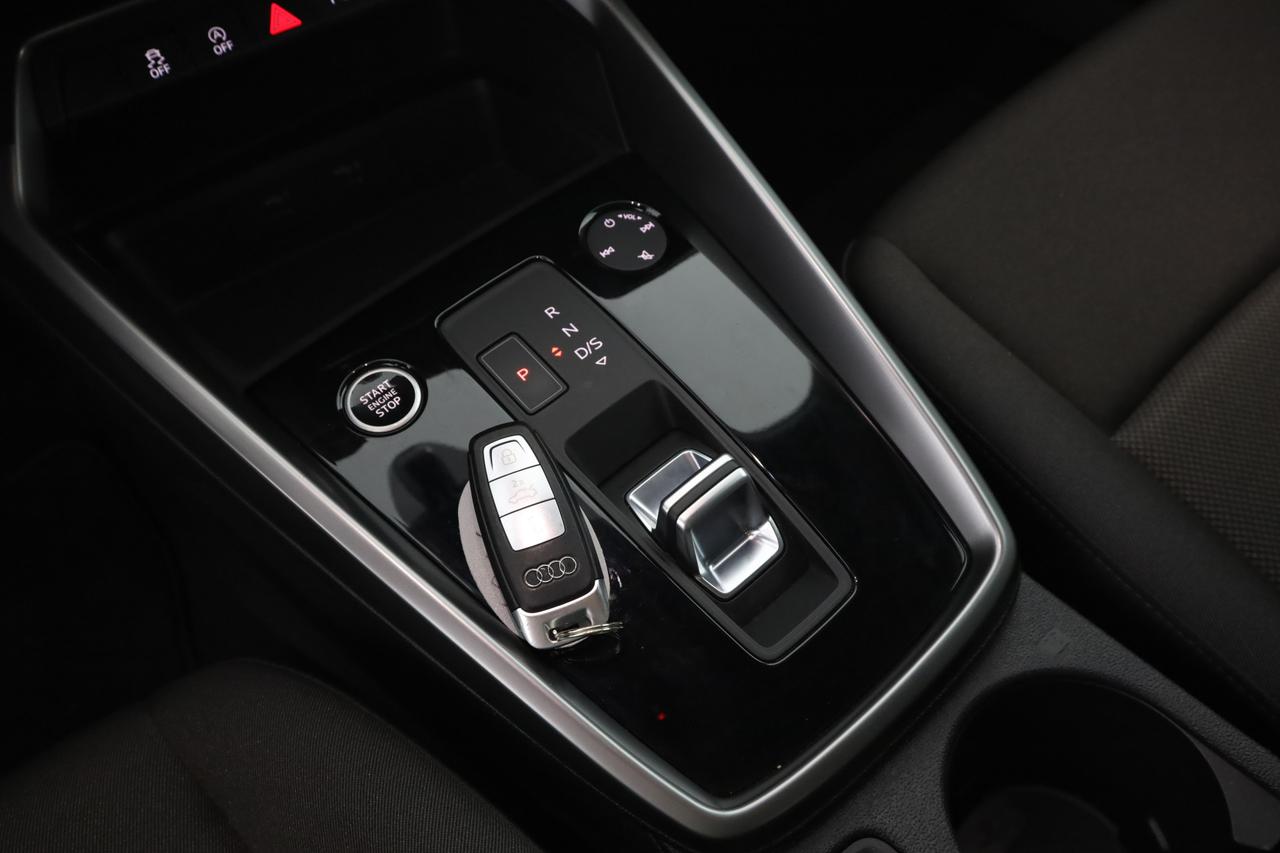 AUDI A3 4ª serie A3 SPB 30 TDI S tronic Business Advanced