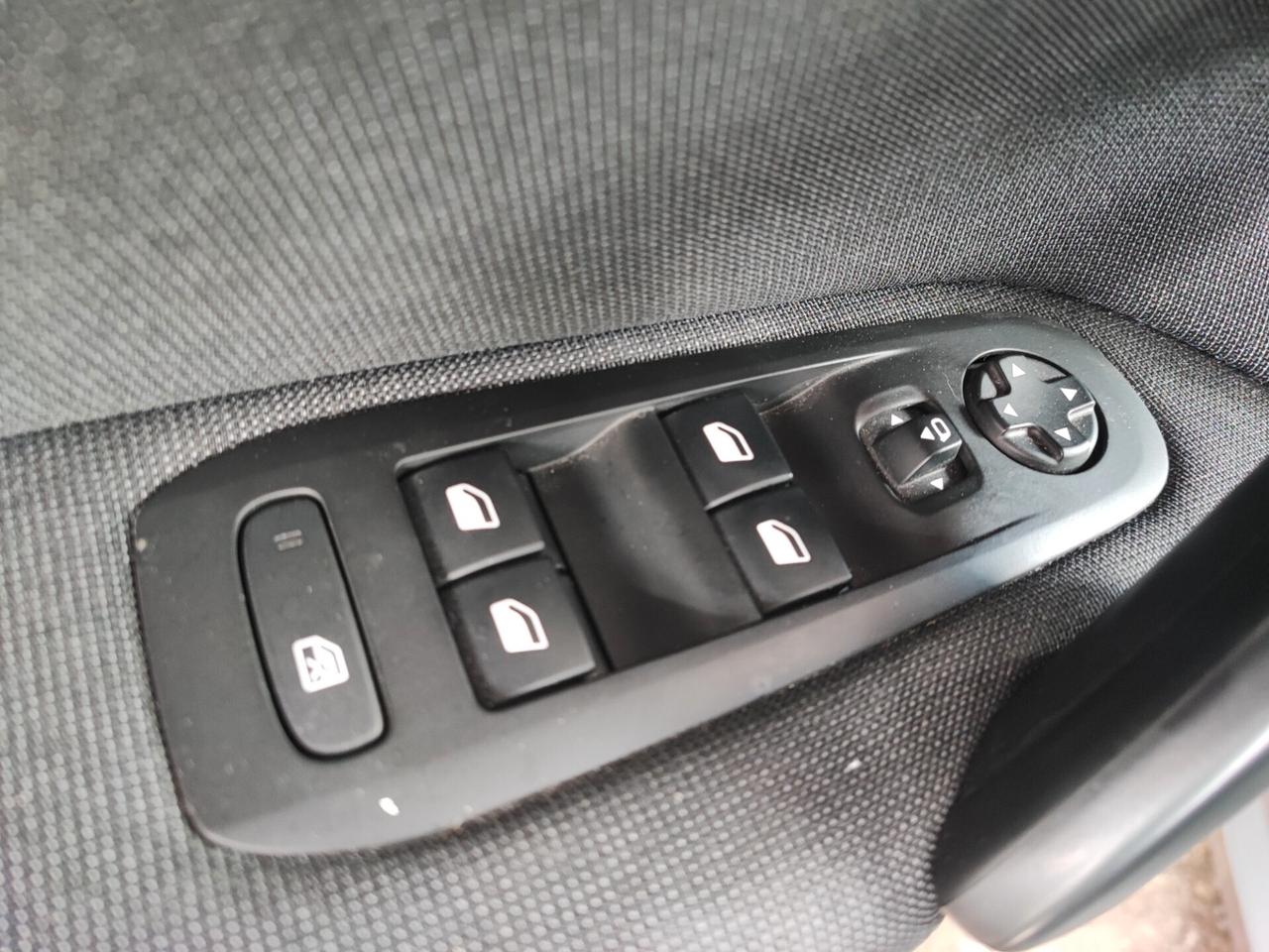 Peugeot 308 BlueHDi 130 S&S SW Business