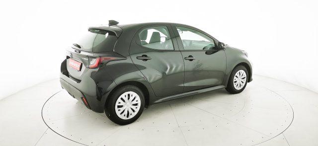 TOYOTA Yaris 1.5 Hybrid 5 porte Business