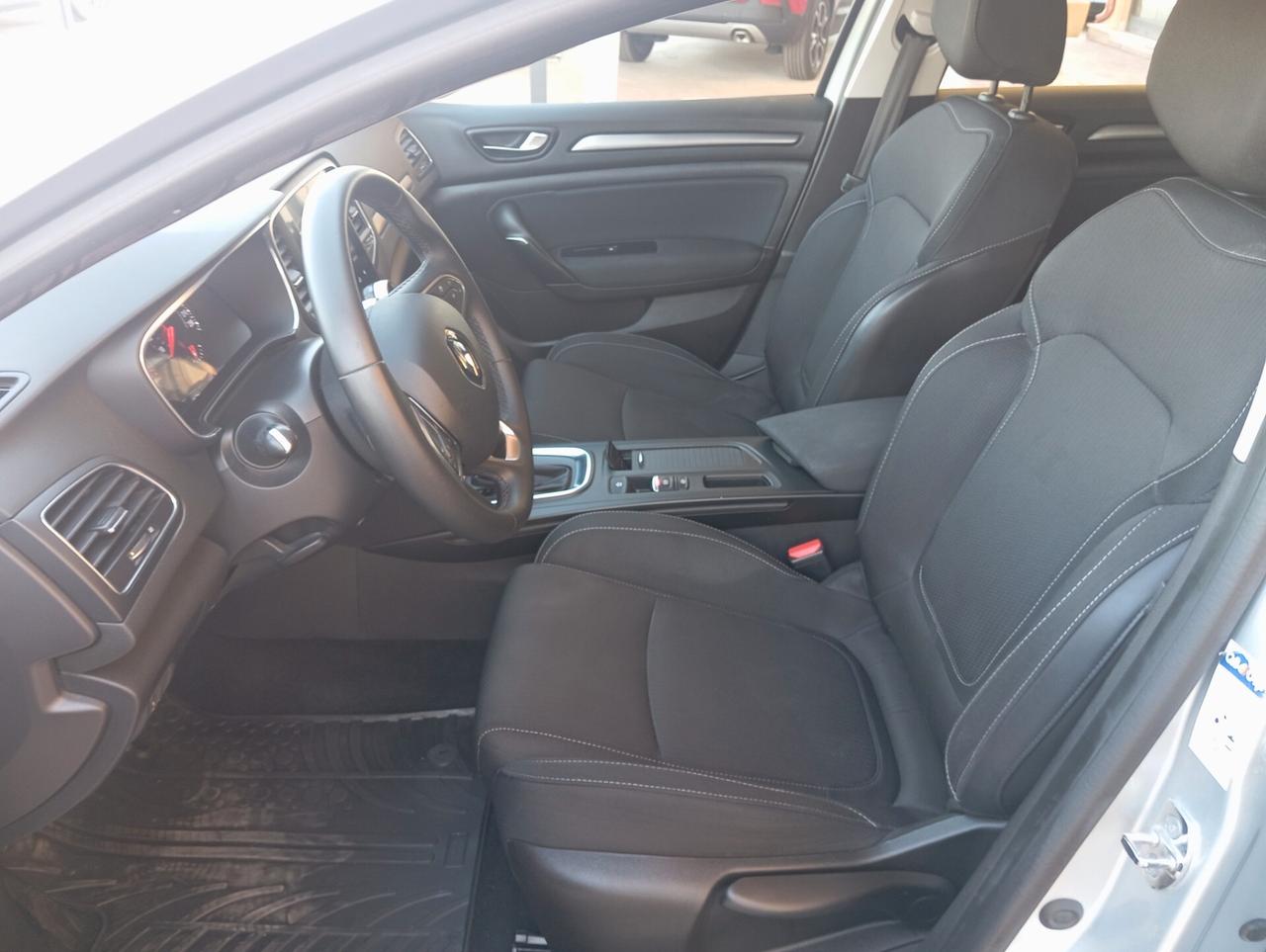 Renault Megane Mégane Sporter Blue dCi 115 CV EDC Techno