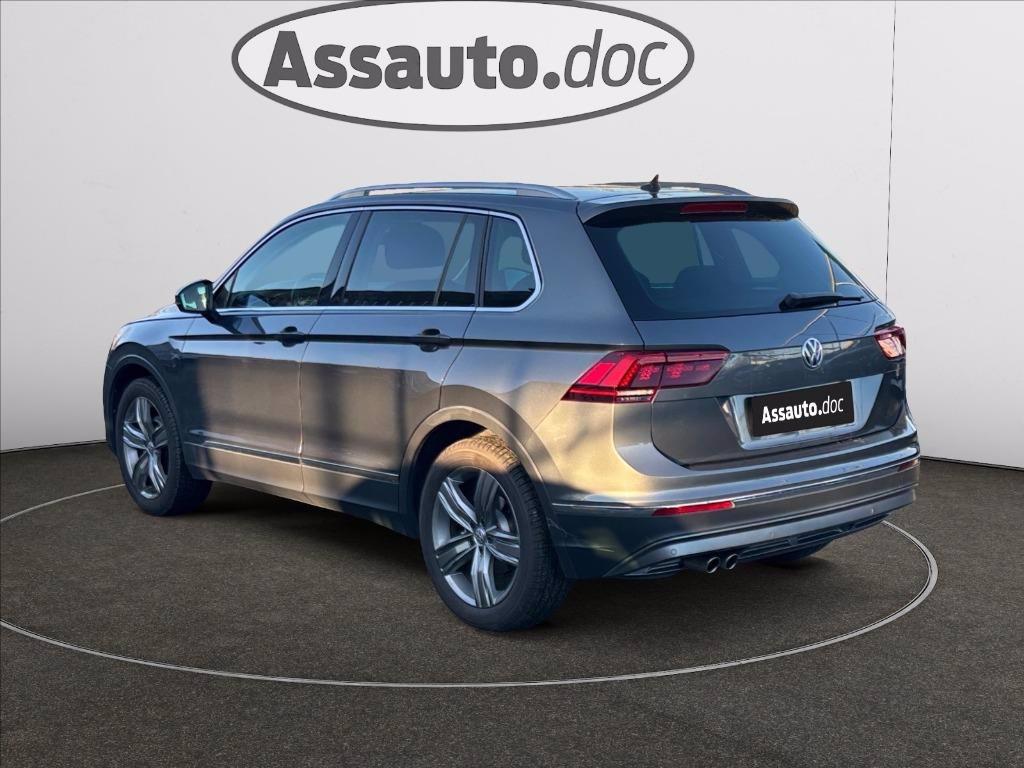 VOLKSWAGEN Tiguan 1.4 tsi Executive 150cv dsg del 2016