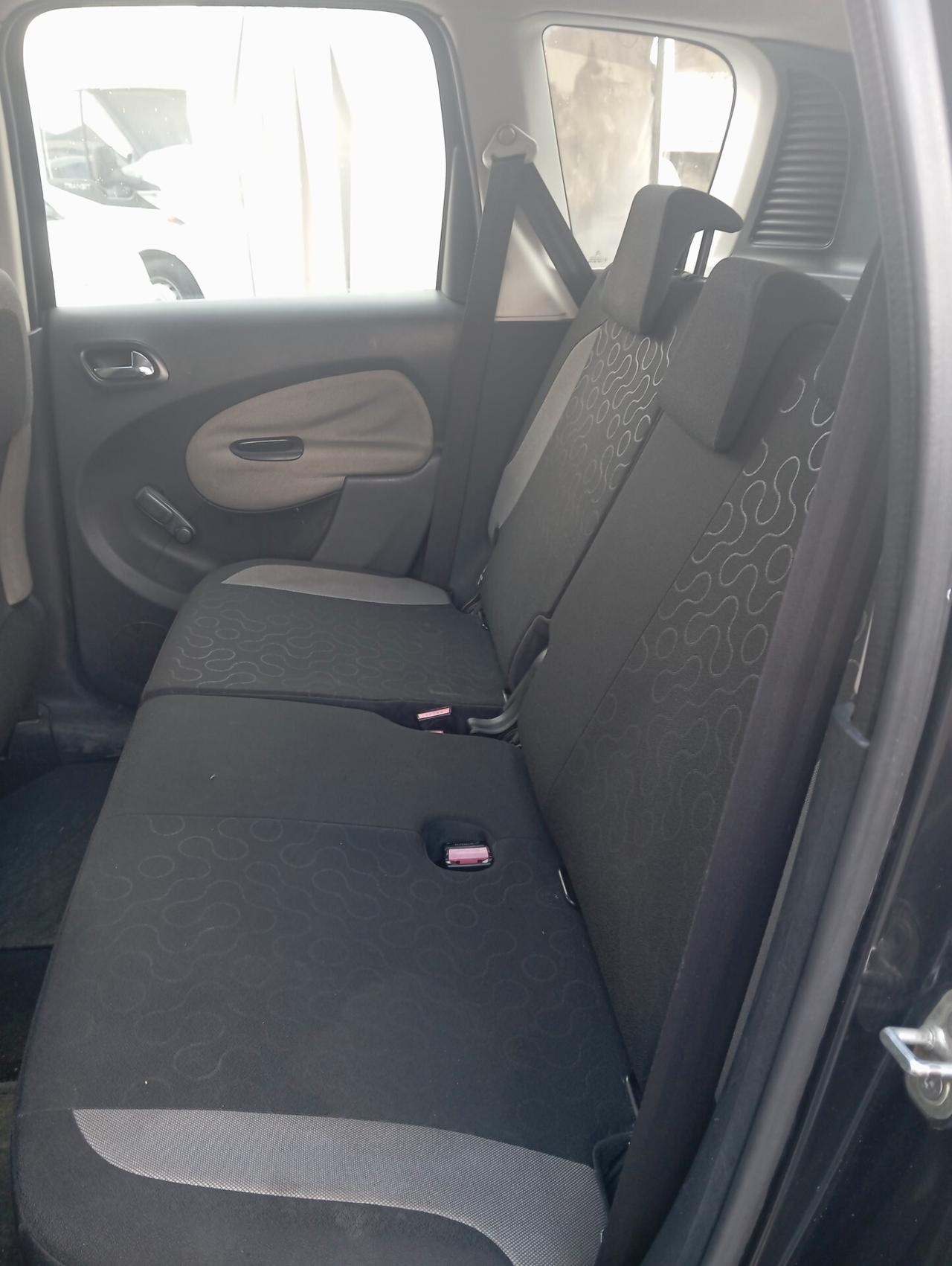 Citroen C3 Picasso 1.6 diesel 2010 CON GARANZIA