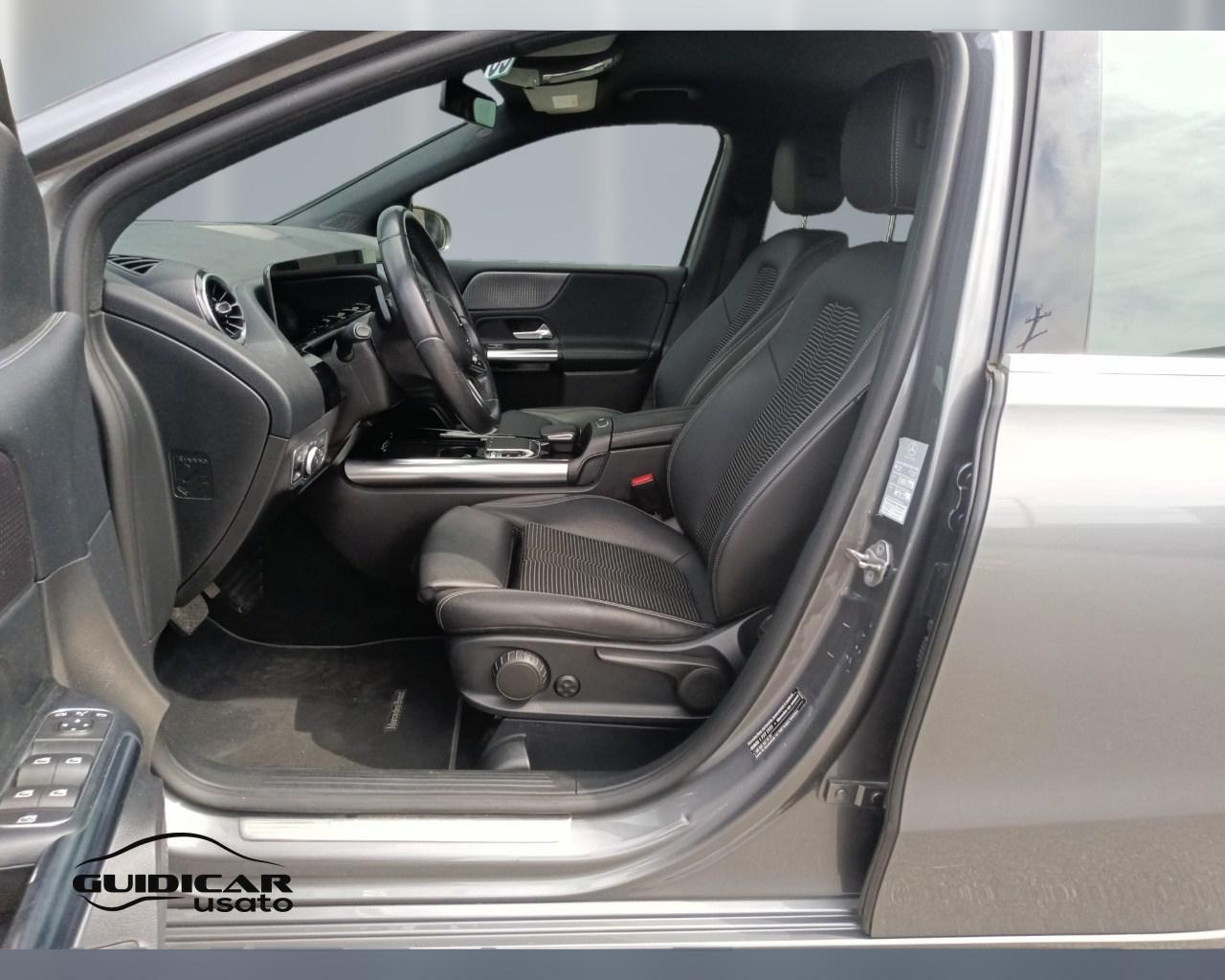 Mercedes-Benz Classe B - W247 2018 - B 180 d Sport Plus auto