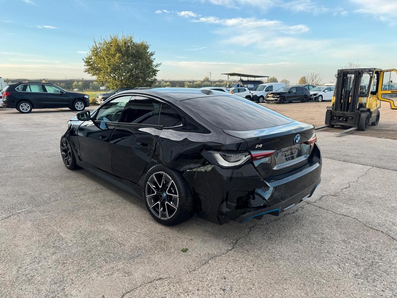 BMW i4 edrive40 Msport 83kw/h 340cv INCIDENTATA