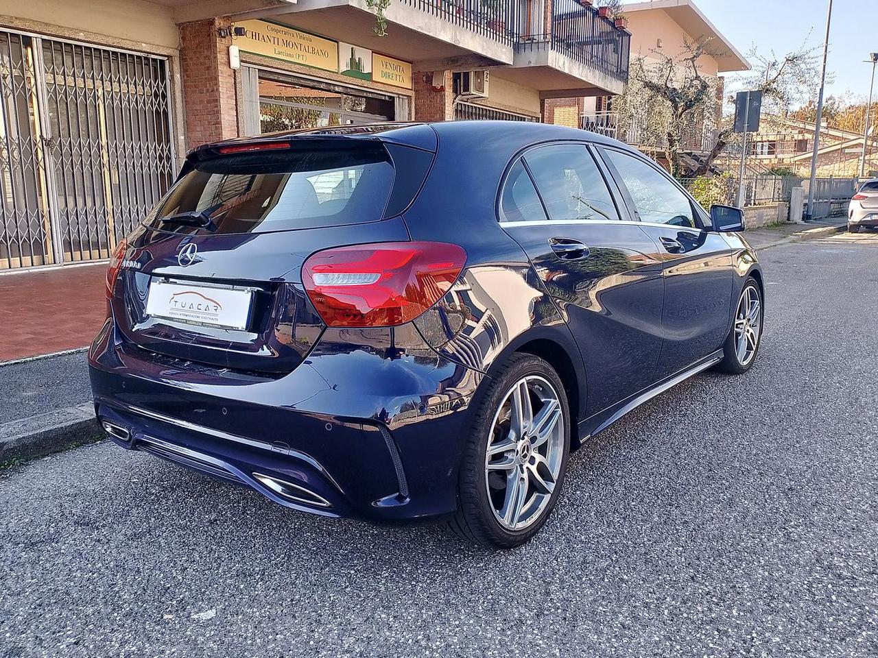 Mercedes-Benz A 180 AMG Line A 180 D