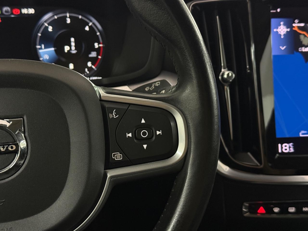 VOLVO V60 2021 B4 Geartronic