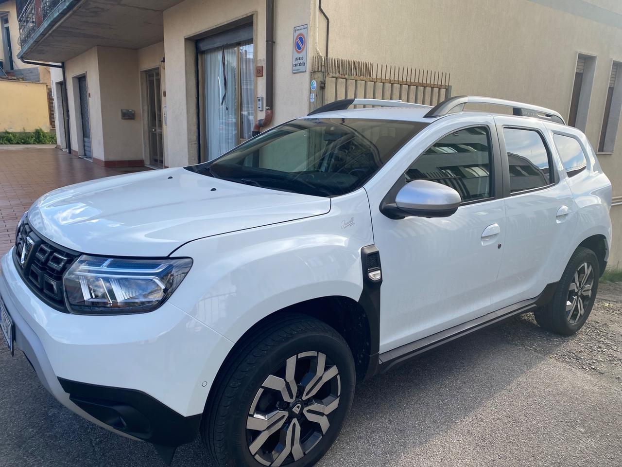 Dacia Duster 1.0 TCe 100 CV ECO-G Prestige DaciaPlus. Gancio traino !