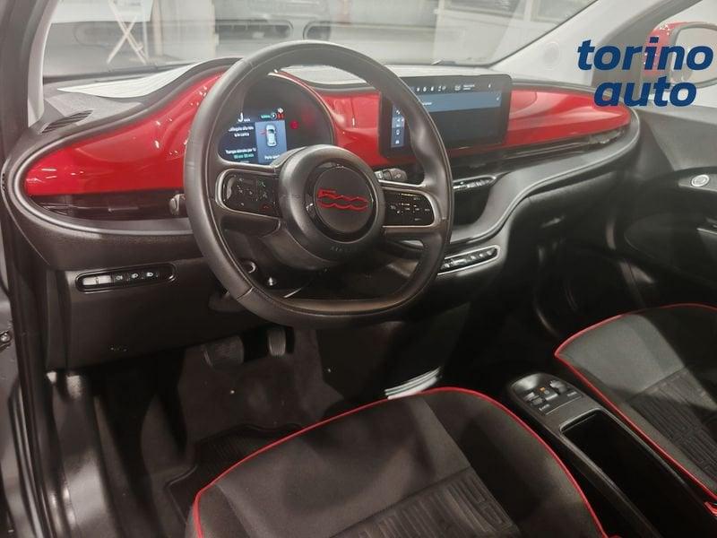 FIAT 500 Red Berlina