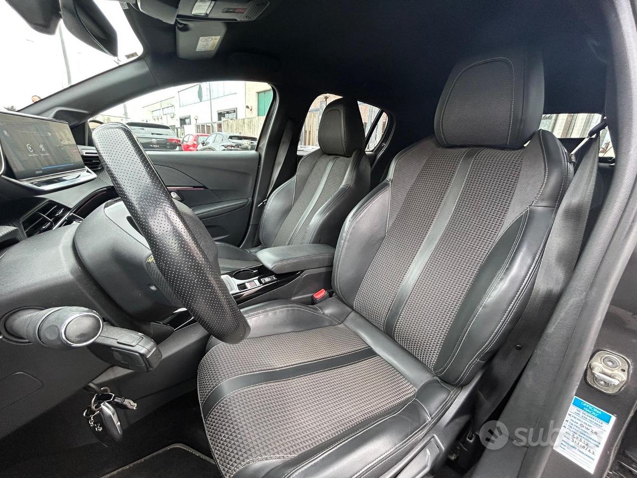 Peugeot 208 GT-LINE