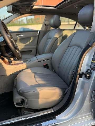 Mercedes-Benz CLS 320 CLS Berlina - C219 cdi V6