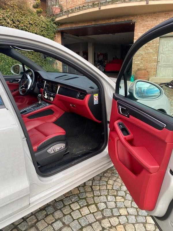 Porsche Macan 2.0