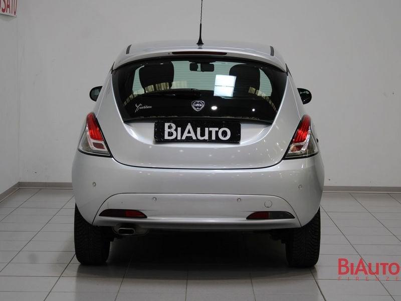 Lancia Ypsilon 1.3 MJT 16V 80 CV 5 porte S&S Gold