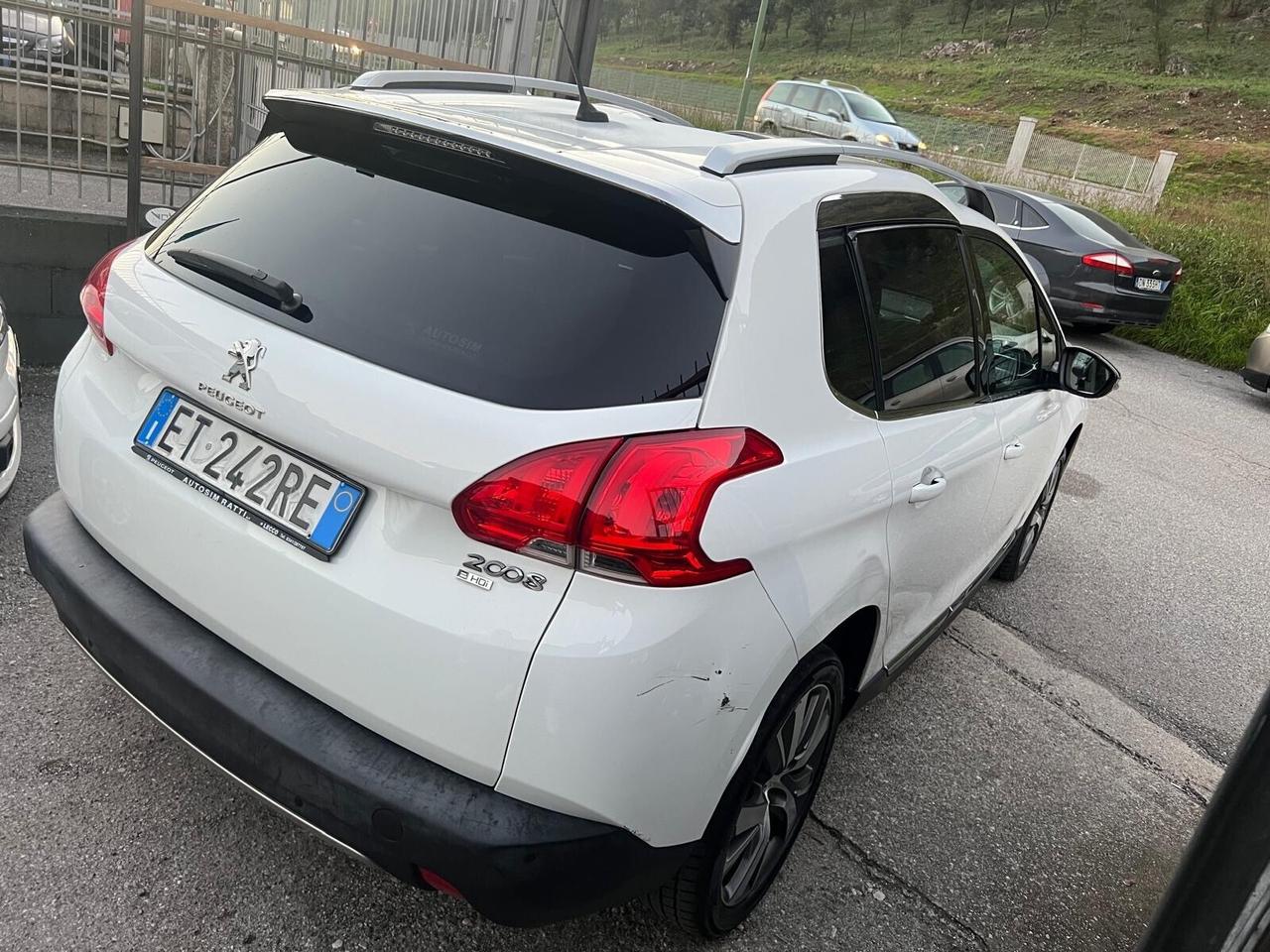 Peugeot 2008 1.6 e-HDi 92 CV frizione nuova