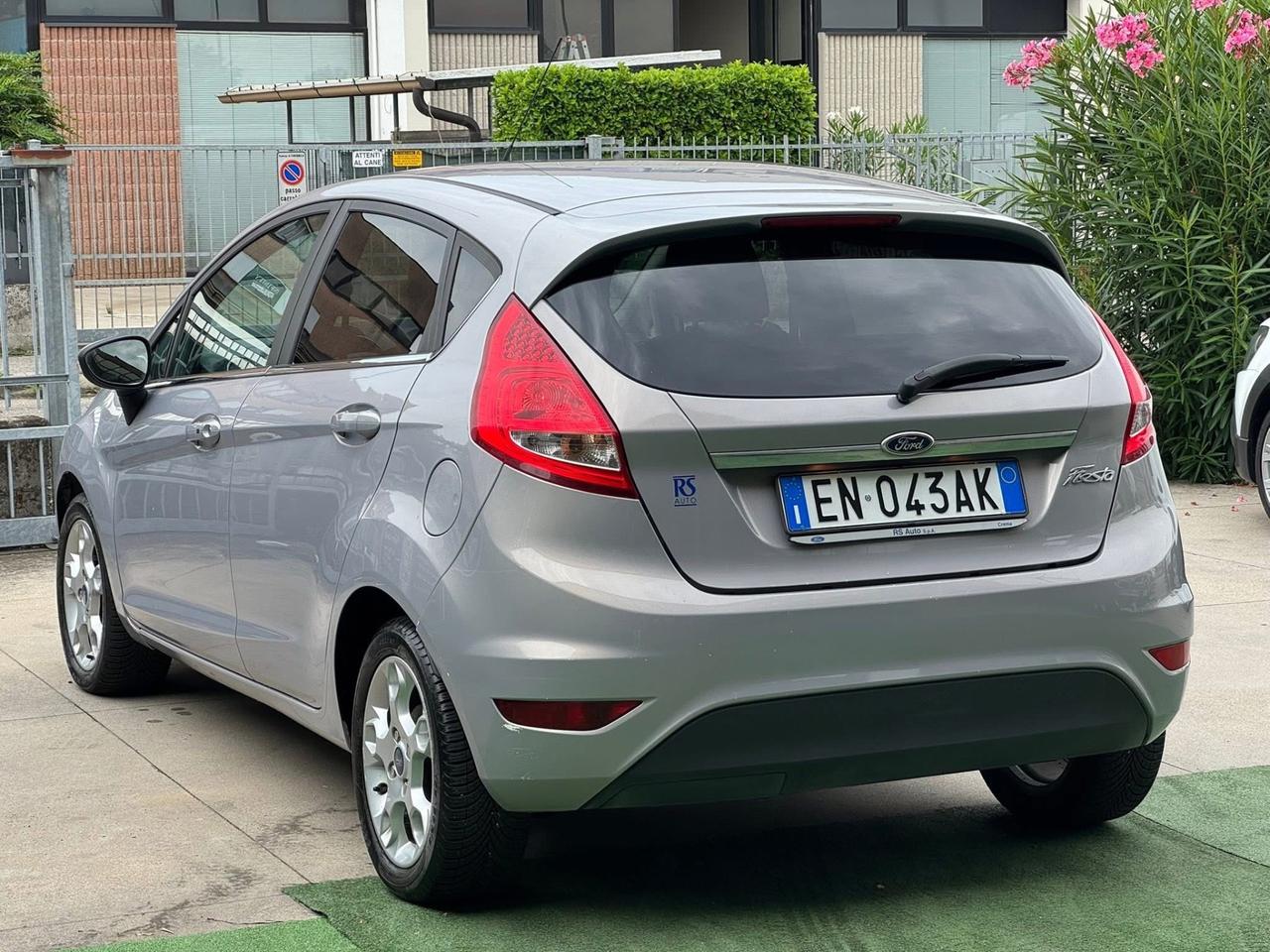 Ford Fiesta 1.2 82CV 3 porte Titanium