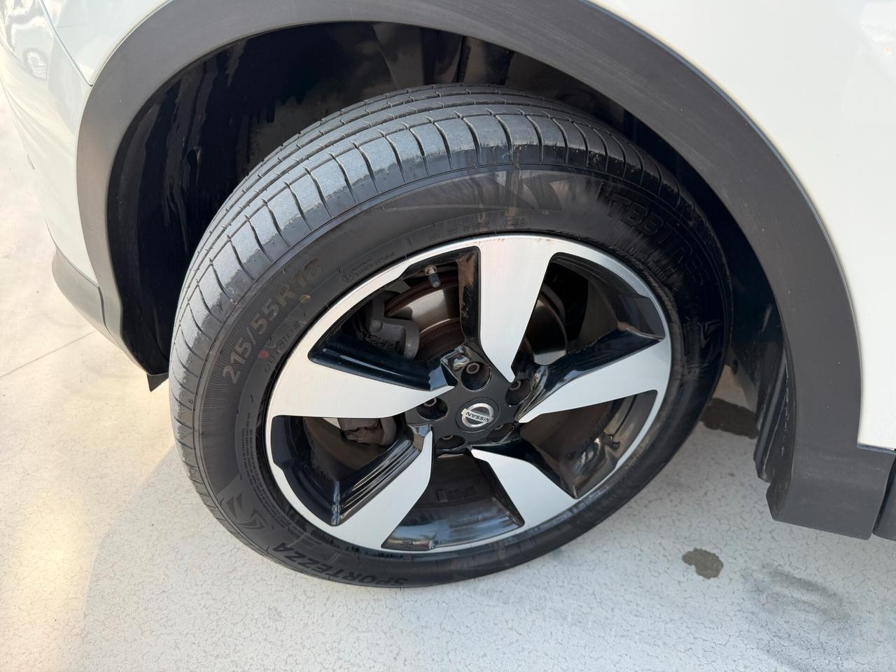 NISSAN QASHQAI 2014 1.5 DIESEL 110 CV *360