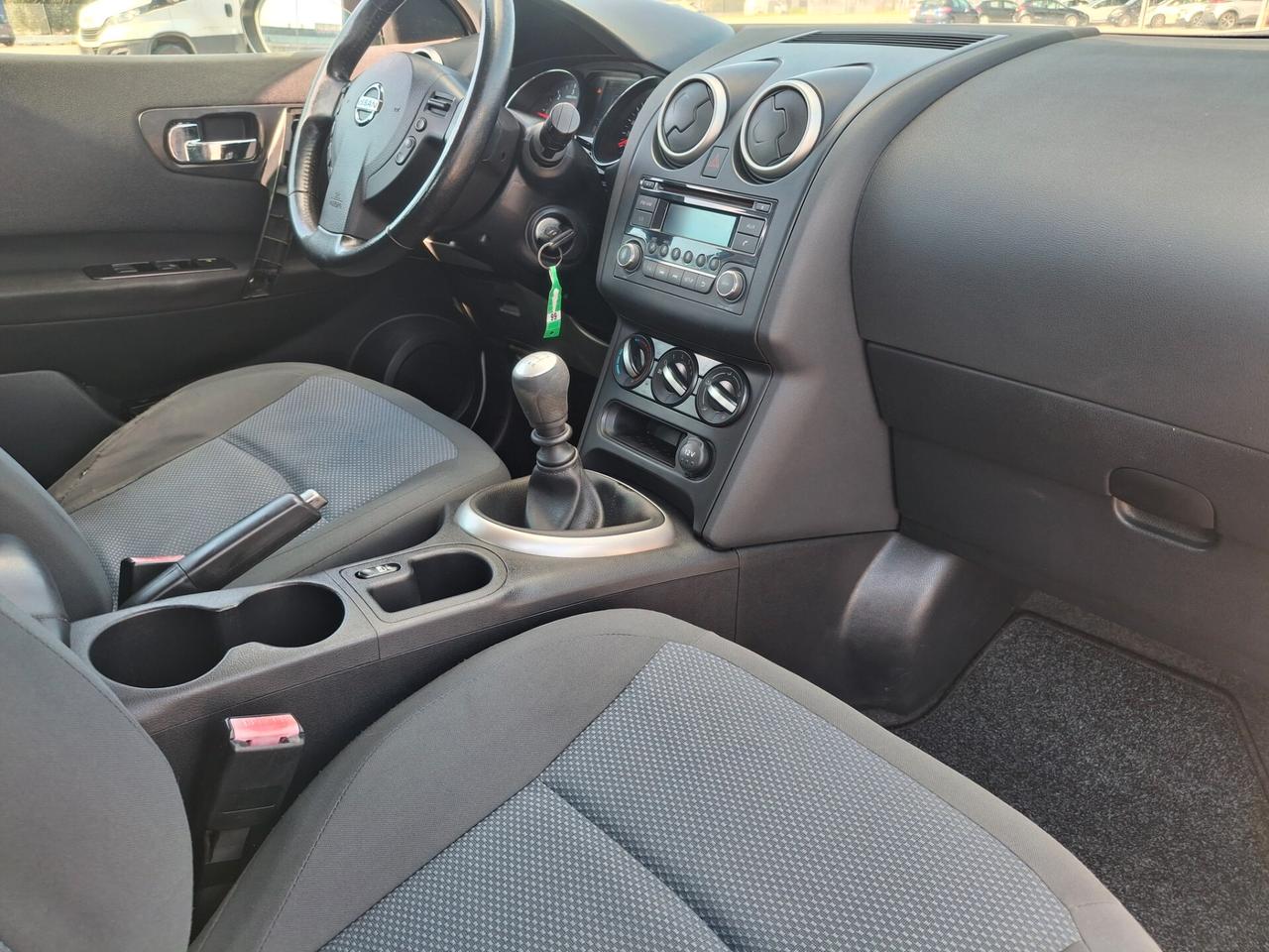 Nissan Qashqai 1.5 dCi Tekna-DIESEL-