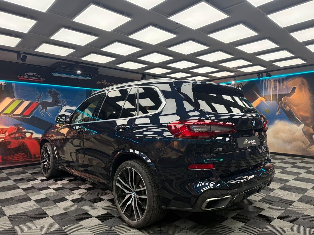 Bmw X5 M50 M50d (325)