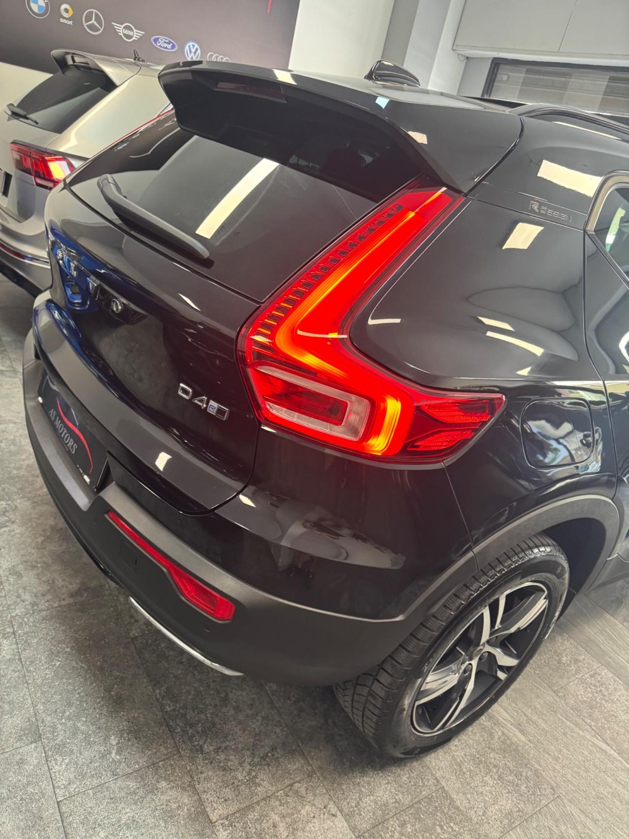 Volvo XC40 D4 2.0 190 Cv AWD R-design Tetto apribile
