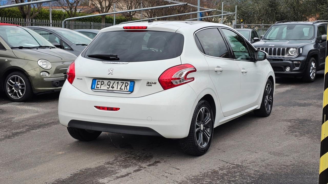 Peugeot 208 1.6 e-HDi 92 CV Stop&Start 5 porte Allure