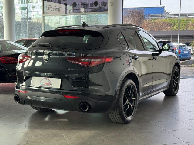 ALFA ROMEO Stelvio 2.0 Turbo 280 CV AT8 Q4 B-TECH