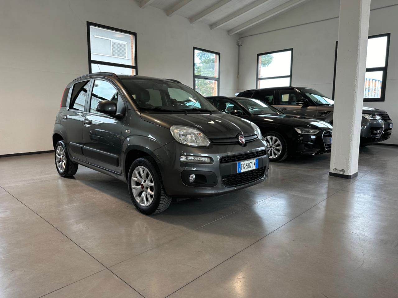 Fiat Panda 0.9 TwinAir Turbo Natural Power Lounge