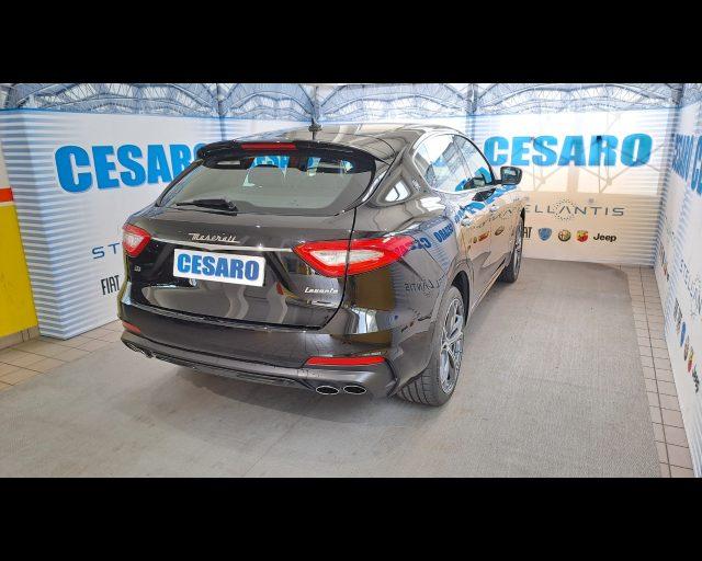 MASERATI Levante 3.0 V6 Gransport 275cv auto