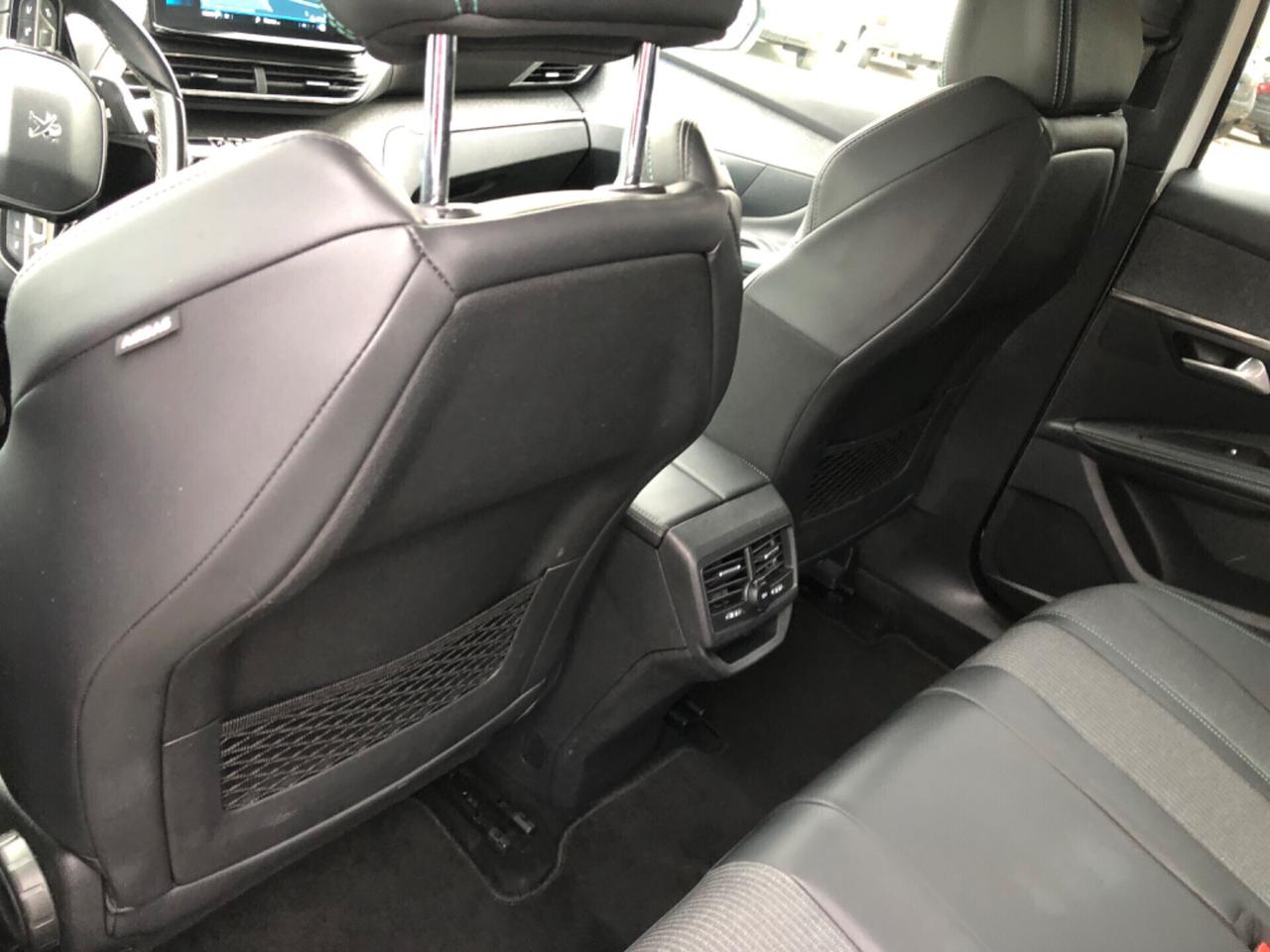 Peugeot 3008 BlueHDi 130 S&S EAT8 Allure Pack