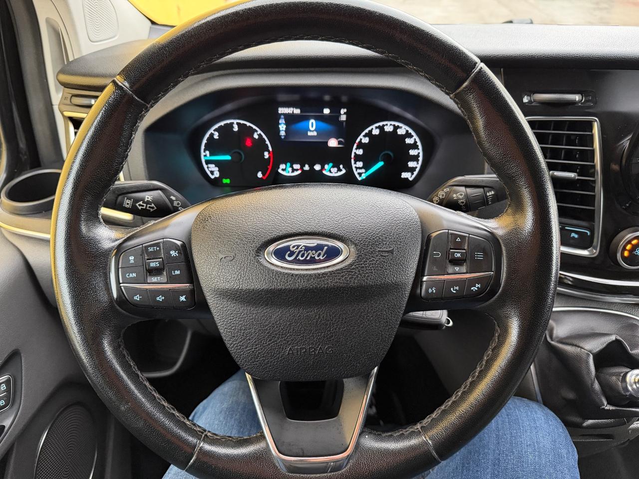 Ford Tourneo Custom 2.0TDCi 170CV 9p Full Option