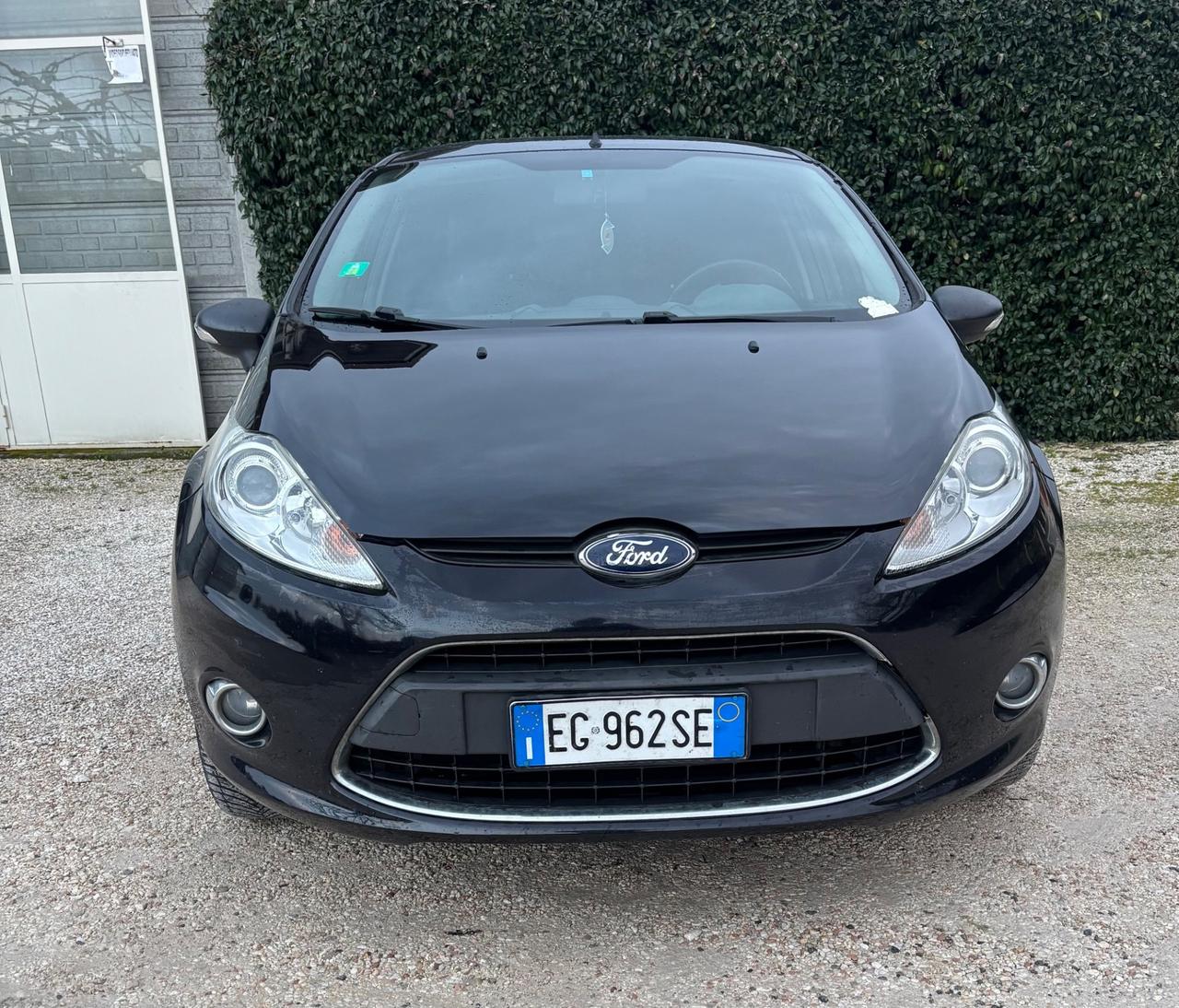 Ford Fiesta 1.2 5 porte Bz.- GPL Titanium