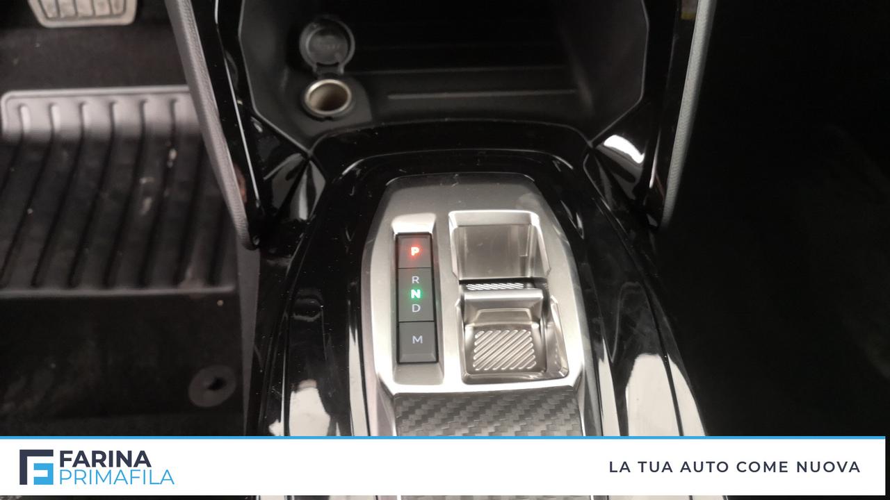 PEUGEOT 2008 1.2 hybrid Allure 136cv e-dcs6