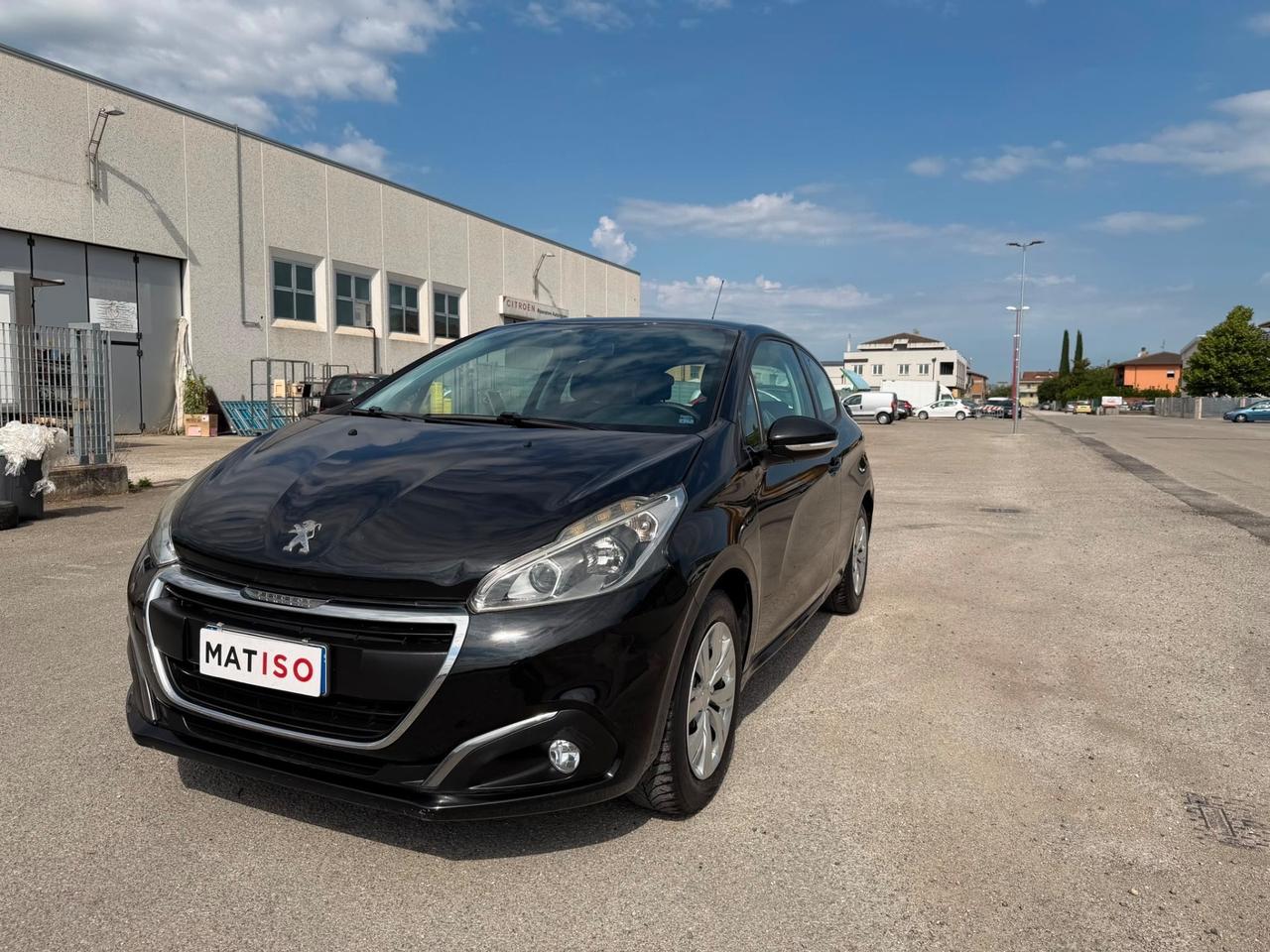Peugeot 208 PureTech 82 Allure 120000 km