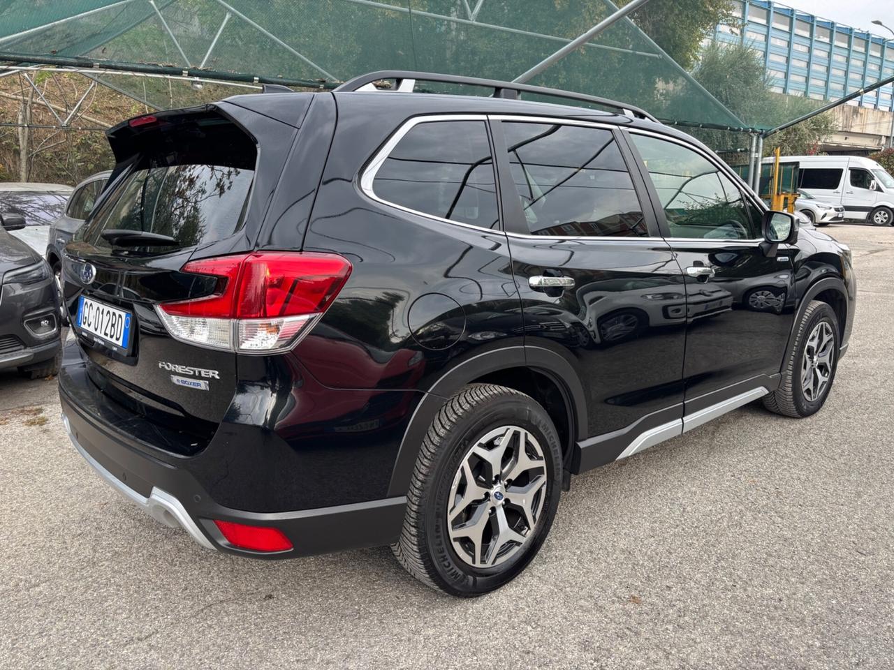 Subaru Forester 2.0 e-Boxer MHEV Lineartronic premium