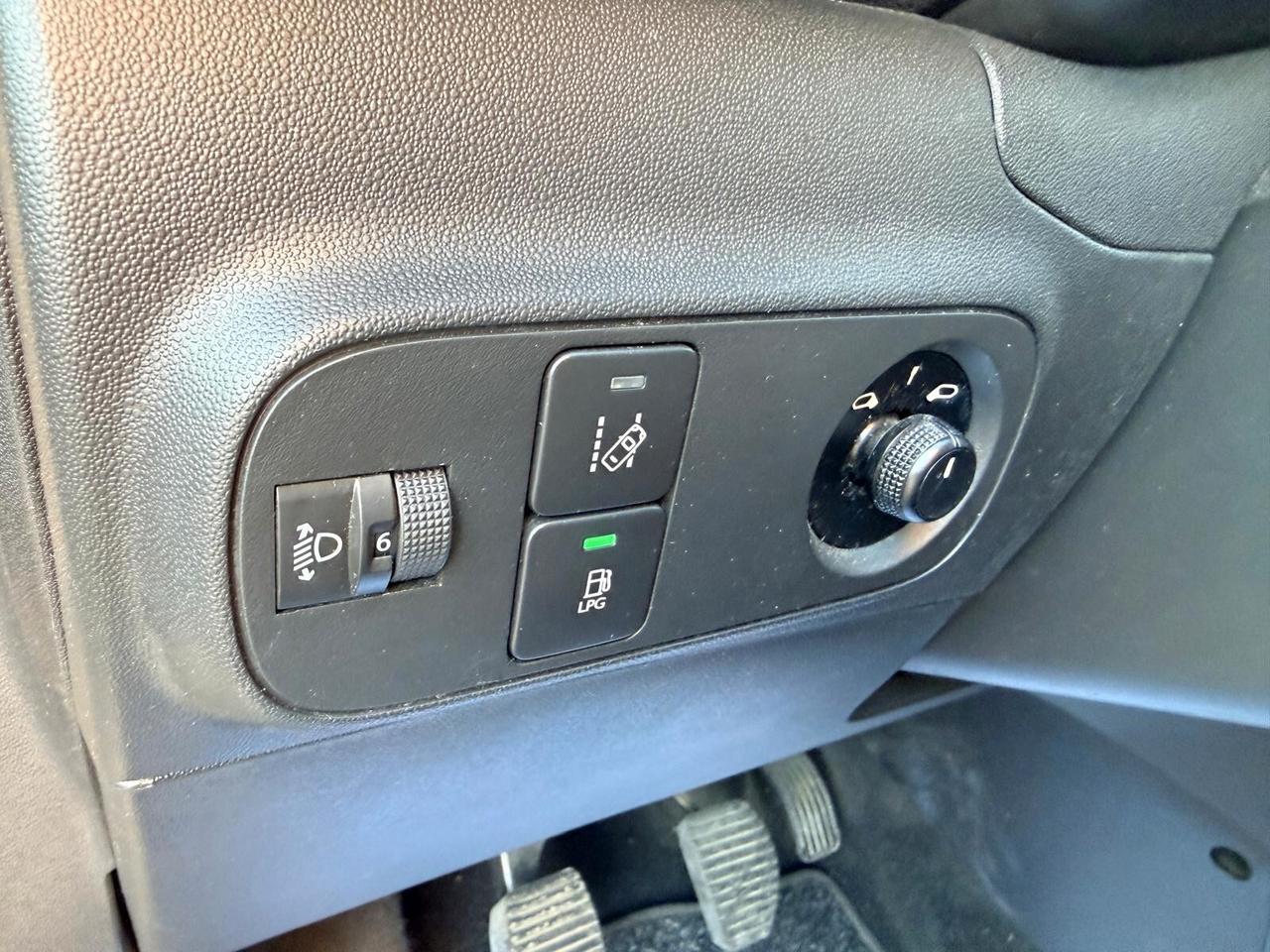 Citroen C3 GPL CASA MADRE TETTO PANORAMICO